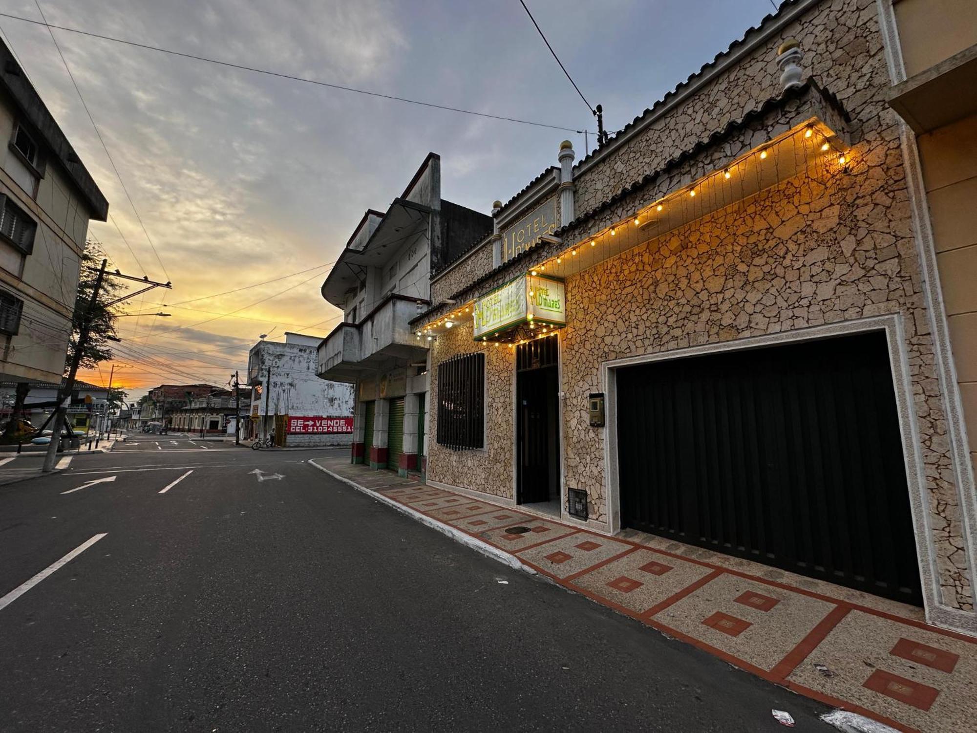 Hotel D'Mares Barrancabermeja Buitenkant foto